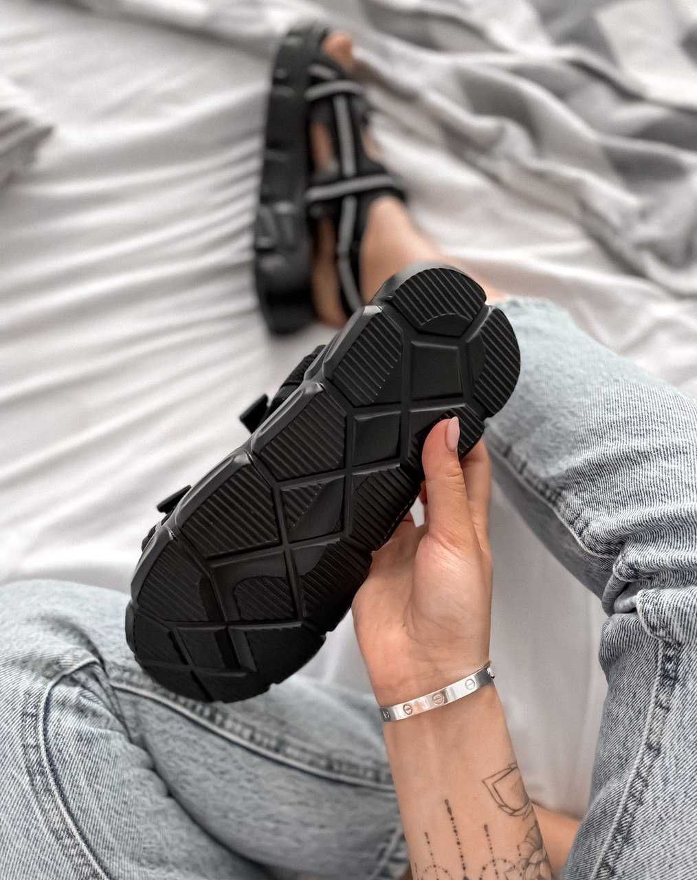 Босоніжки Stilli Sandal Slippers сандалі Розмір 36-37 тапки жіночі