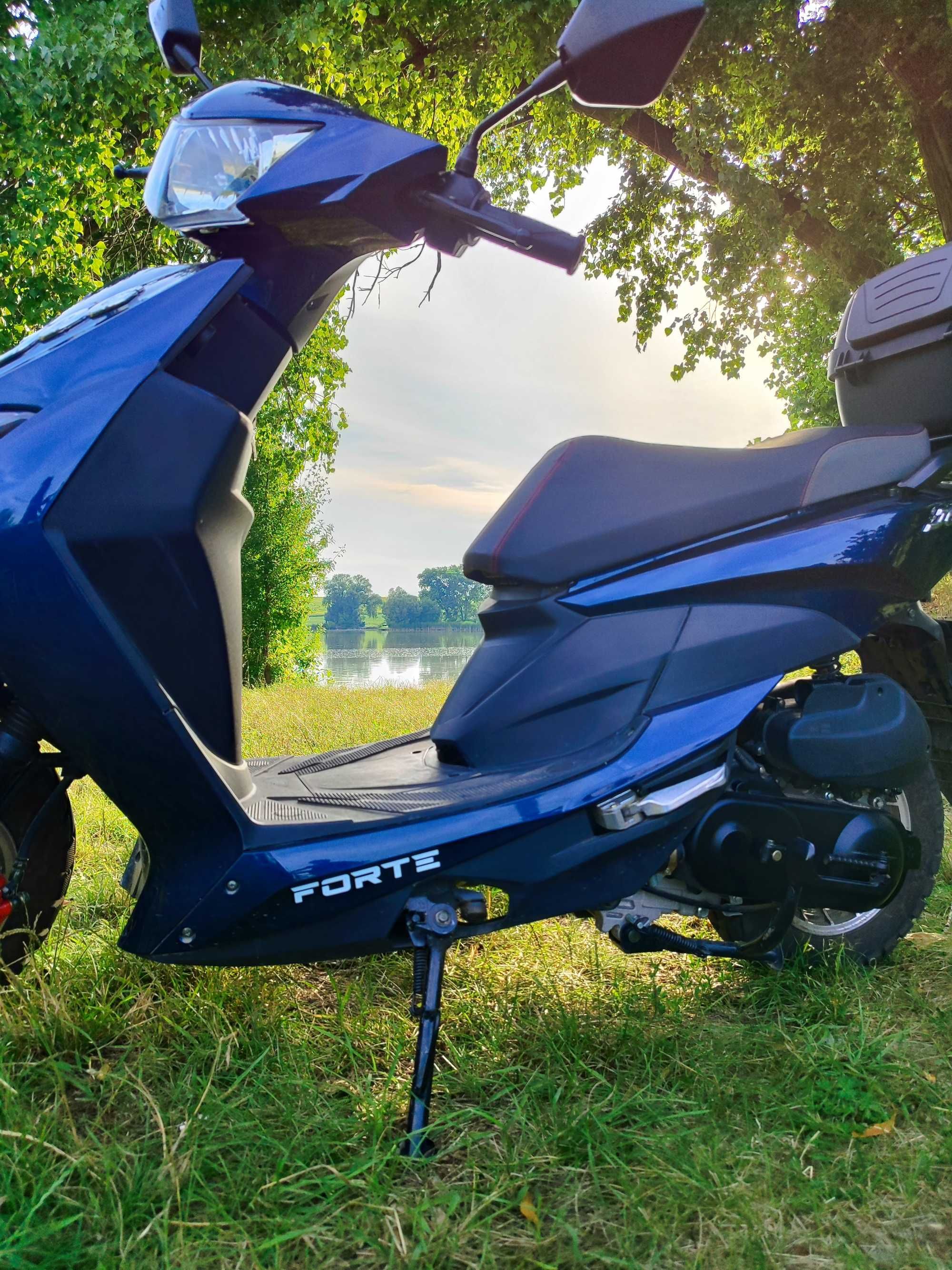 Скутер Forte Jog 80 кубів