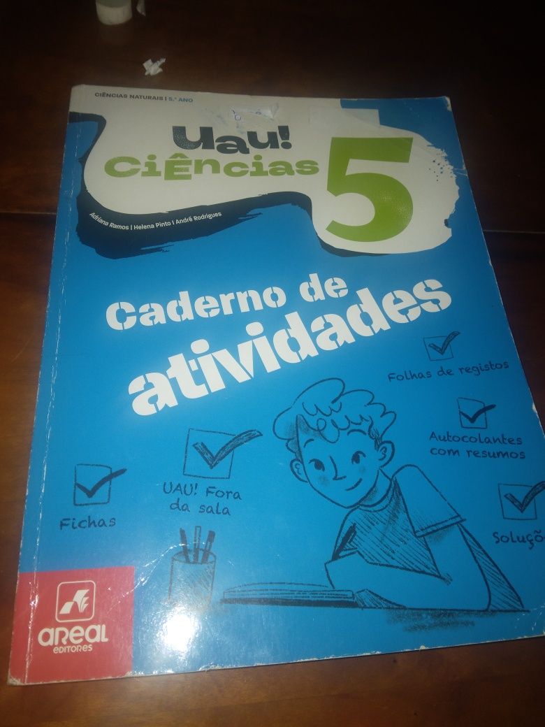 Vendo livros de actividades 5 ano