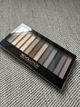 Makeup Revolution Redemption Mattes Paleta cieni do powiek