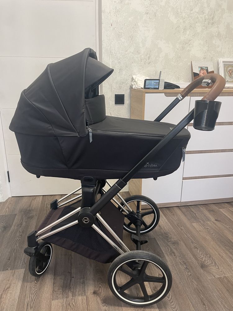 Cybex priam 4.0 3в1 повний комплект. Терміново