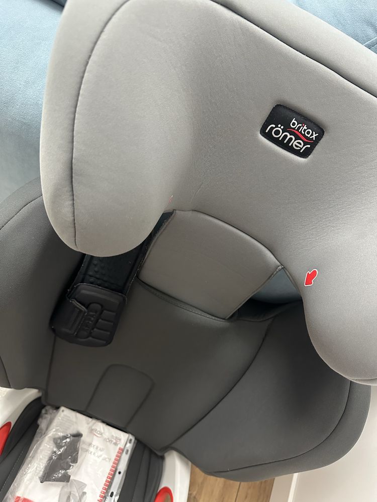 Автокресло дитяче britax romer kidfix ii xp
