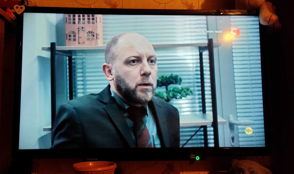 Телевізор Toshiba 32L2863DG