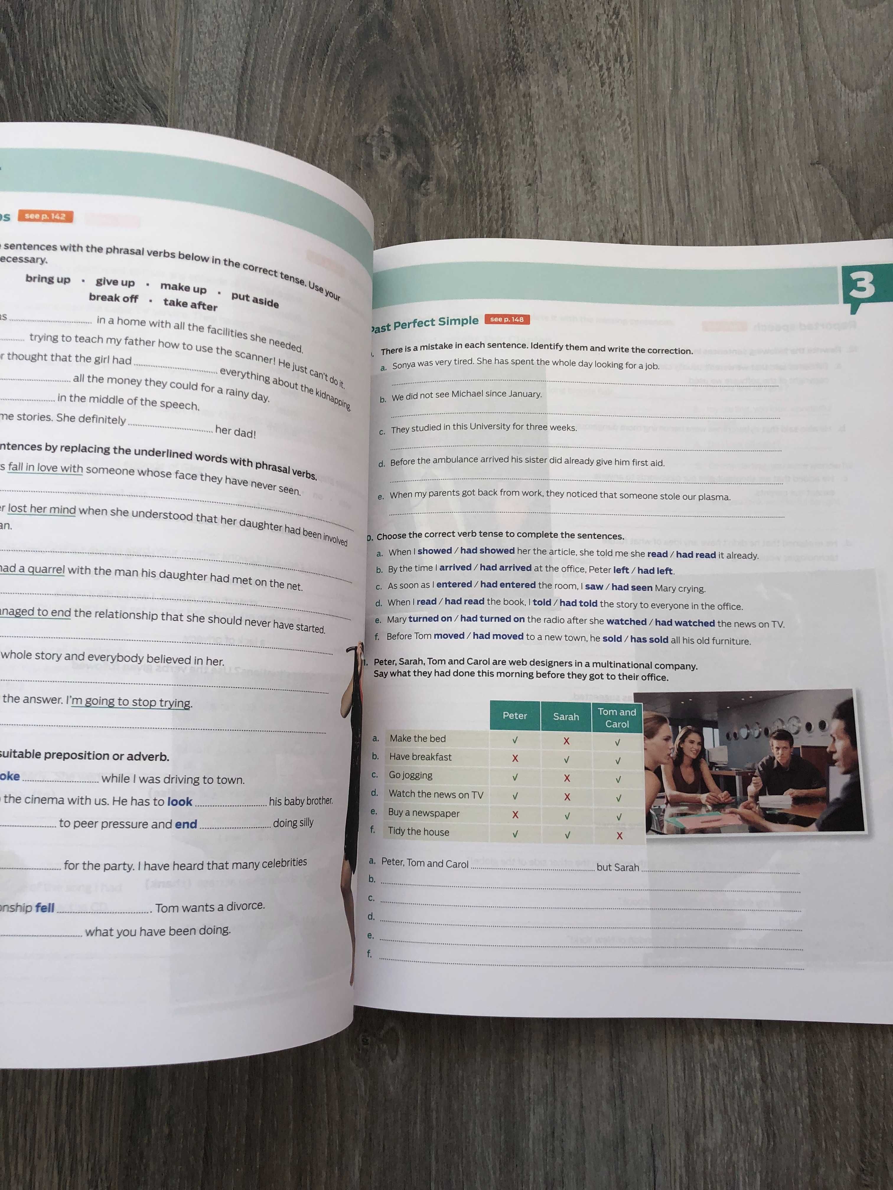 Caderno de Exercícios de Inglês 10º ano (Link up to you!)