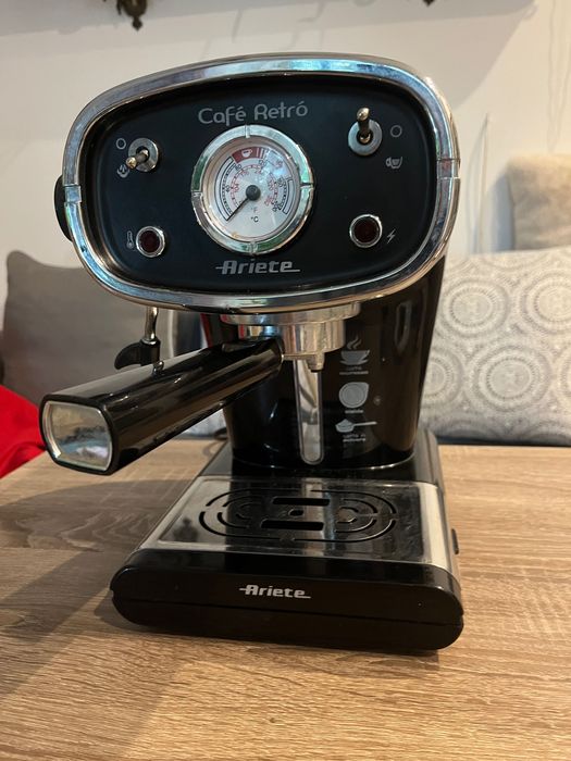 Ekspres ciśnieniowy do kawy