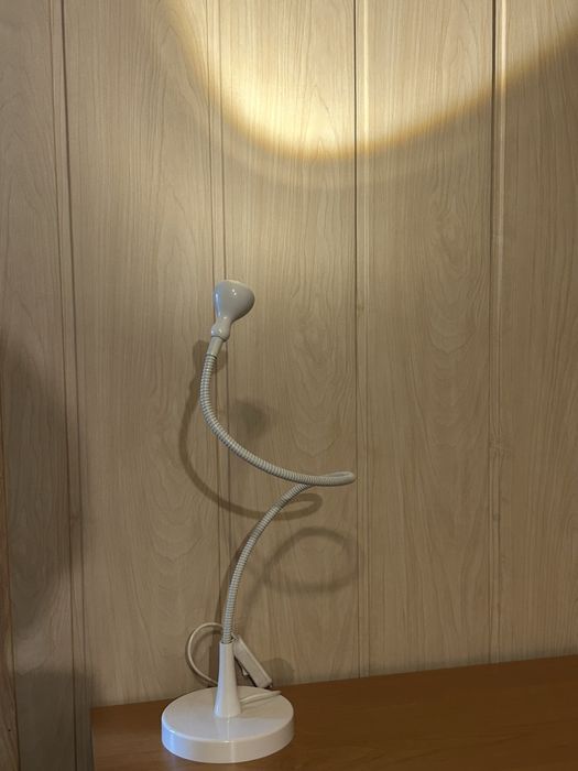 Lampka stolowa na biurko