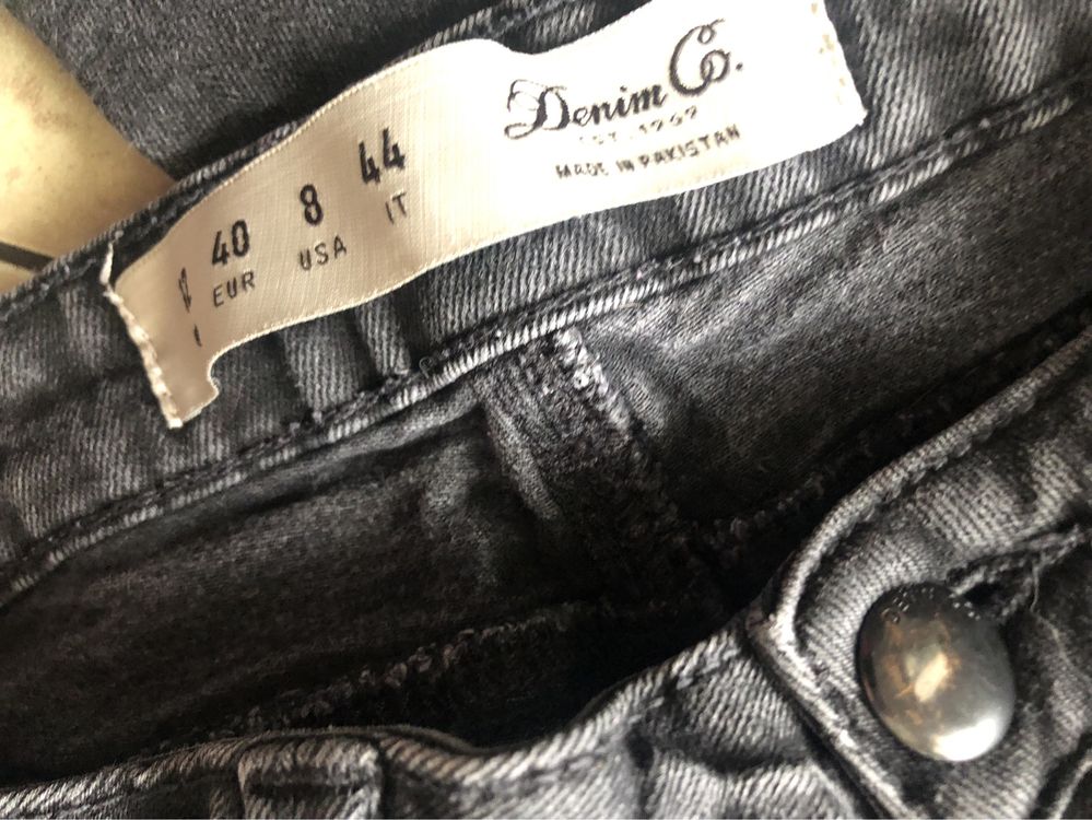 Denim Co Spodnie jeans z dziurami czarne 40