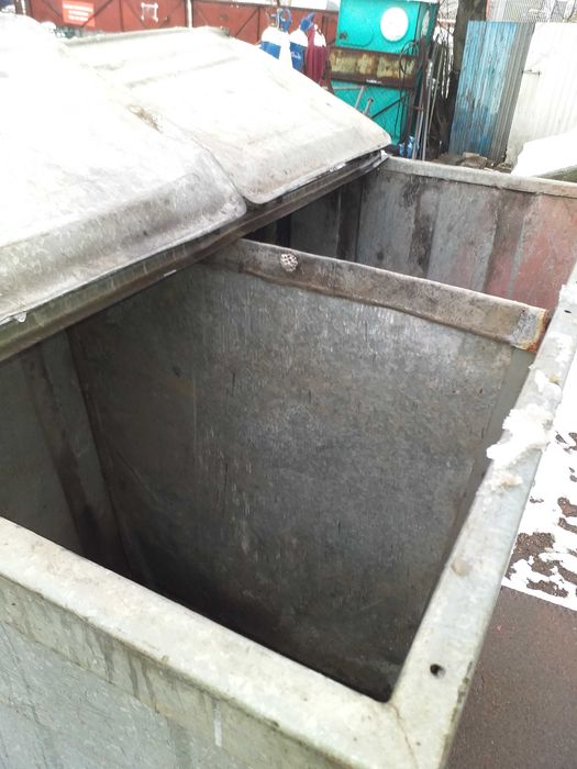 Stalowy kontener na śmieci, 1100 l