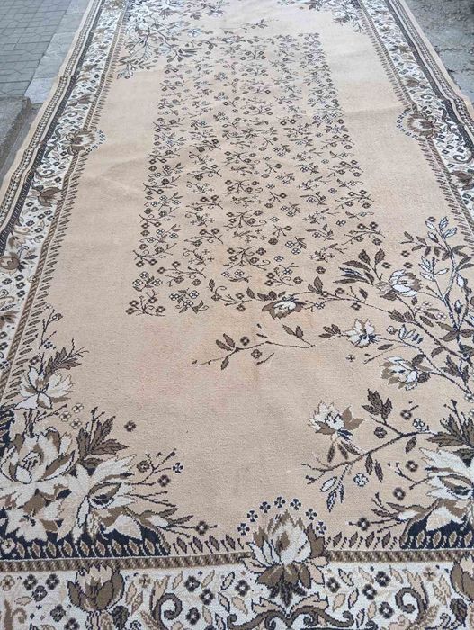 Продам Килим 4м/2м