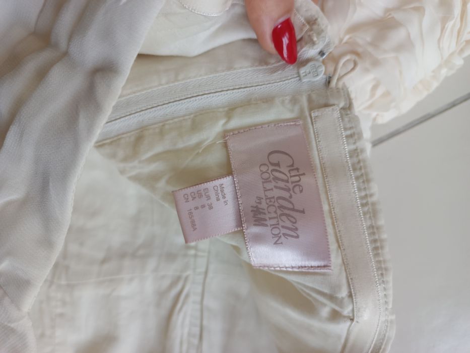 Sukienka H&M róże na wesele poprawiny beżowa gorsetowa drapowana 38 M