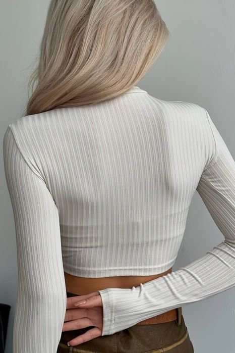 жіноча кофта