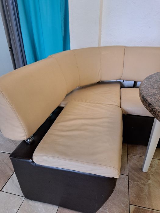 Уголок кухонний  з шкірозамінника