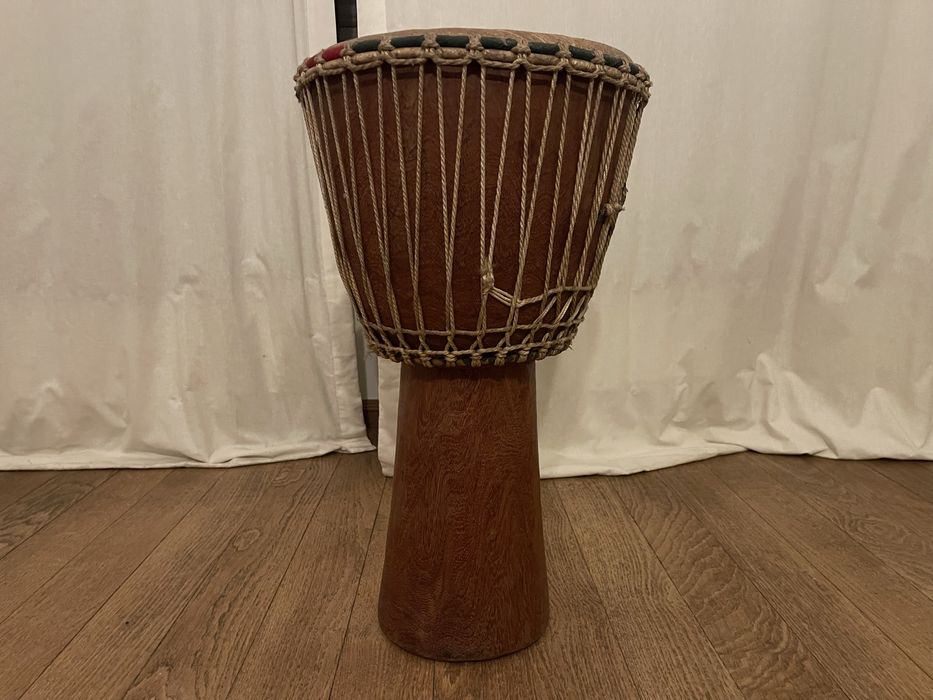 Djambe grande 36cm diametro pele e madeira