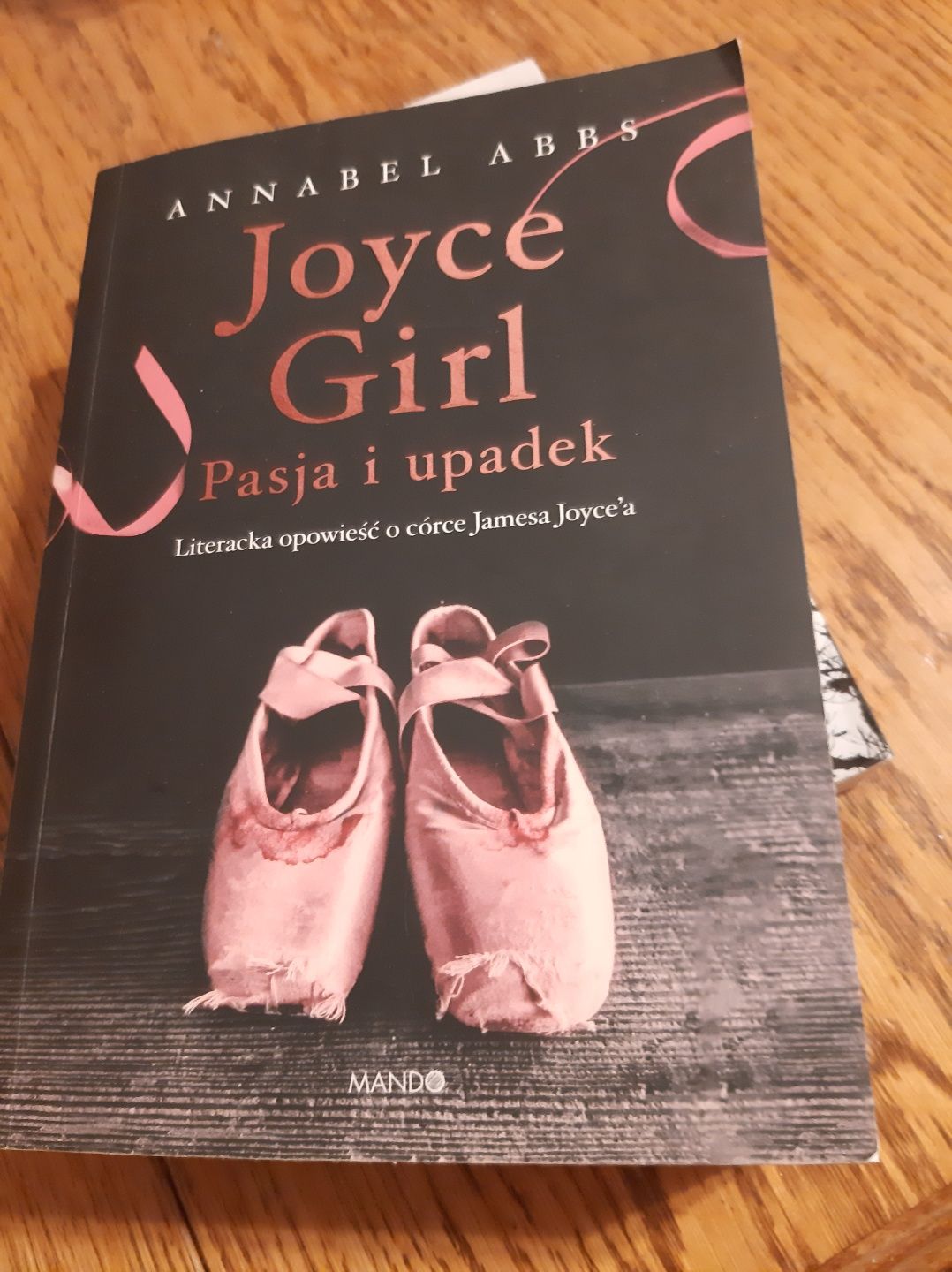 JOYCE  GIRL Pasja i upadek