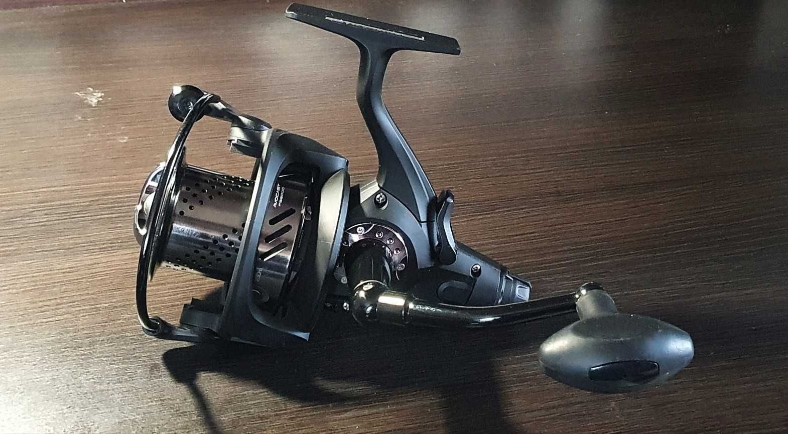 Kołowrotek z wolnym biegiem Mitchell AVOCAST FS 6000