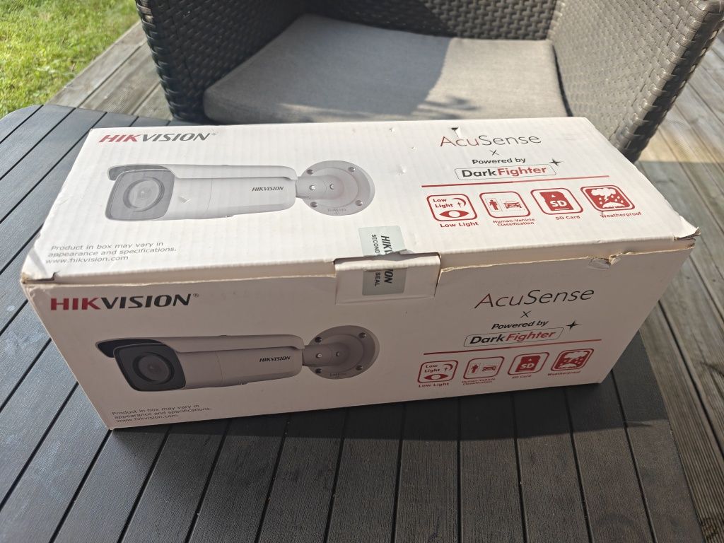 Kamera IP Hikvision ds-2cd2t46g2-2i 4MP