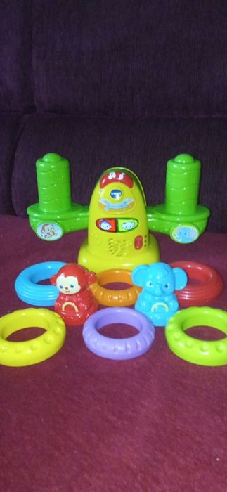 Развивающая игрушка весы