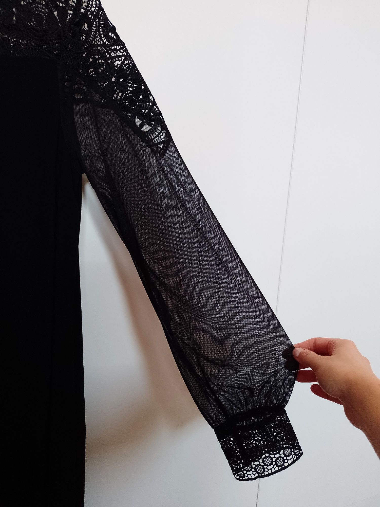 Przepiękna elegancka sukienka Tatuum