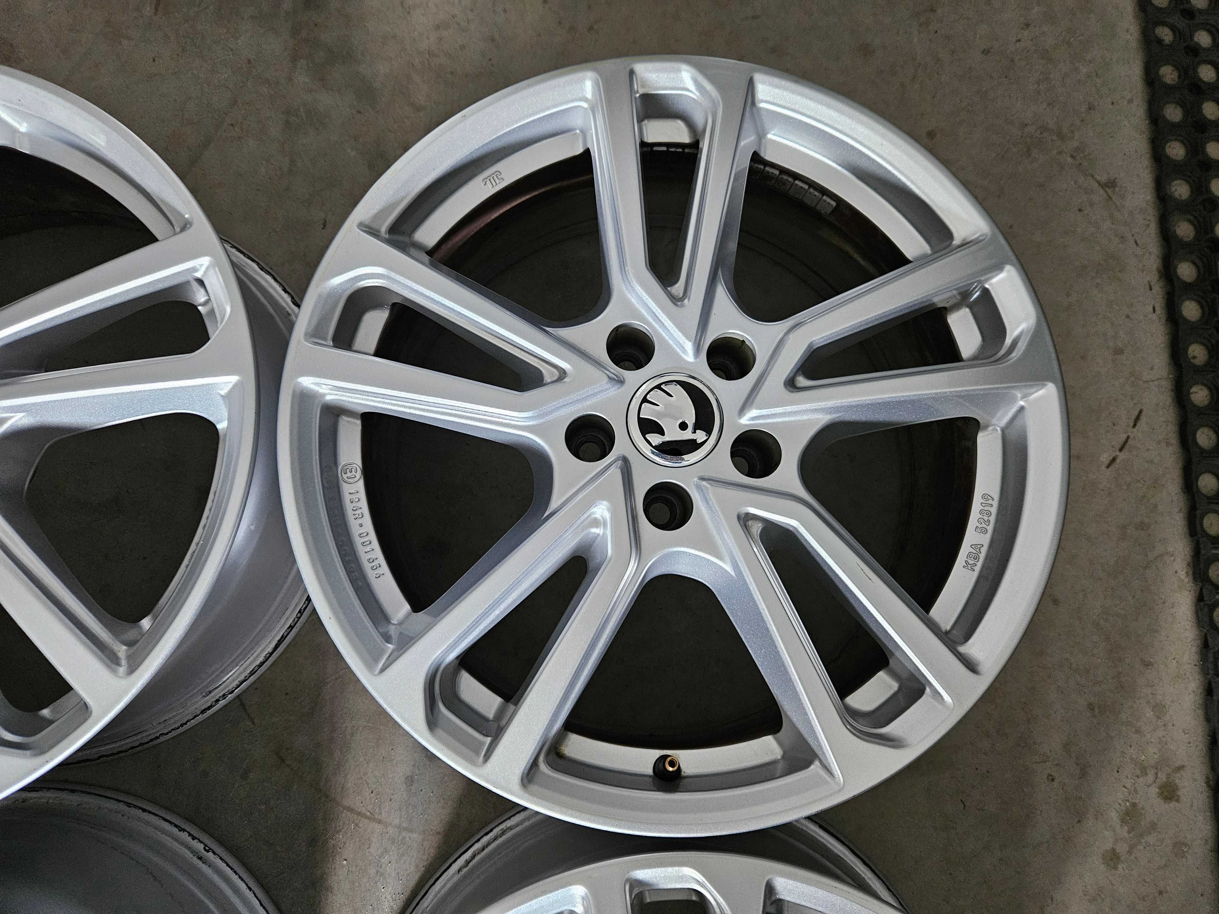 Alufelgi 18" 5x112 Skoda Octavia II FL III IV VRS SuperB Karoq Scout