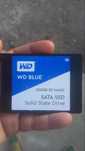 SSD диск Western Digital Blue 250GB 2.5" SATAIII 3D NAND (WDS250G2B0A)