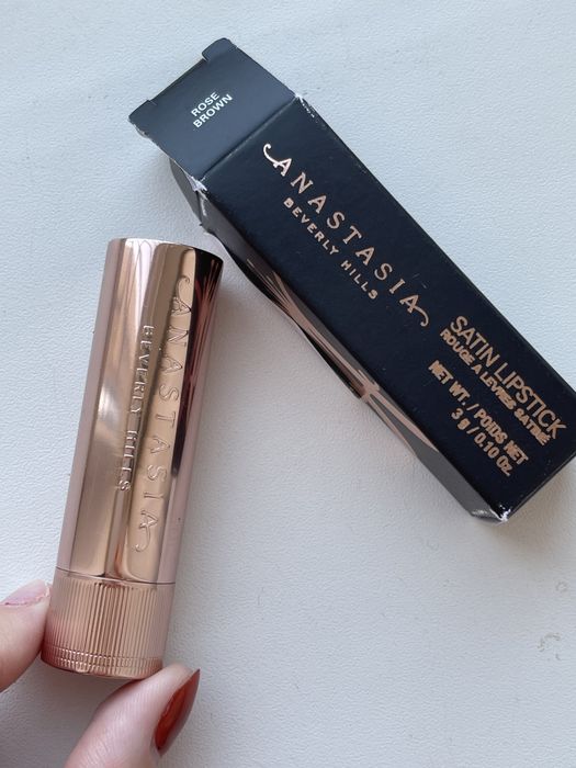 Помада Anastasia Beverly Hills Satin Lipstick, цвет Rose Brown