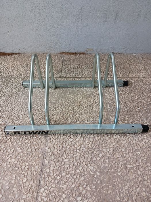 Suporte / Rack / Estacionamento bicicleta