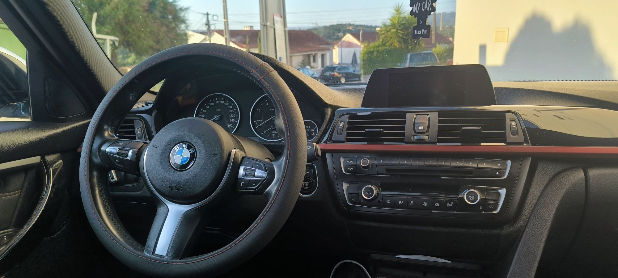 BMW 318d sport 2014