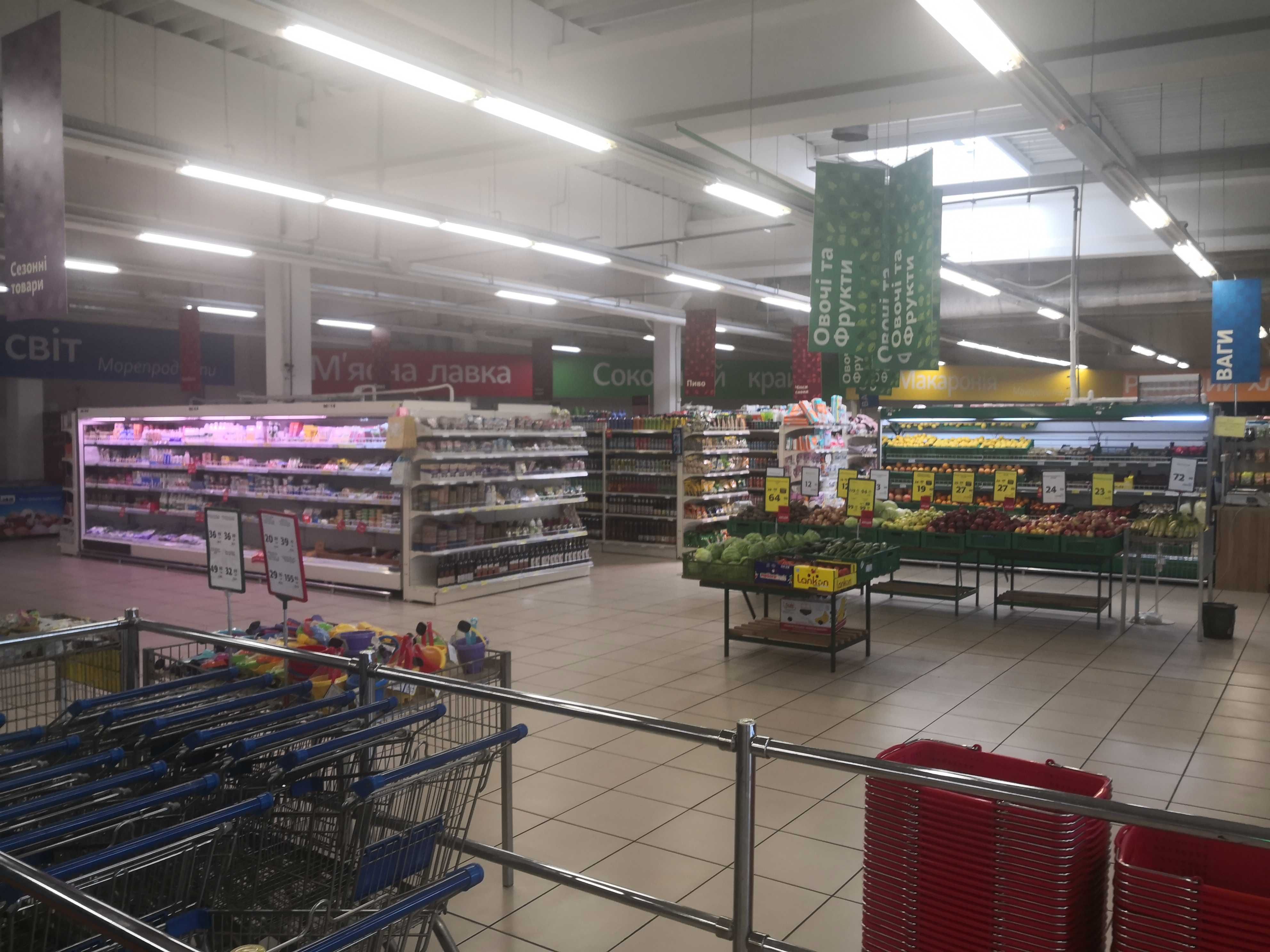 Золотоноша, вул. Шевченка, 76 б (ЕКО-маркет), приміщення від 736 м2