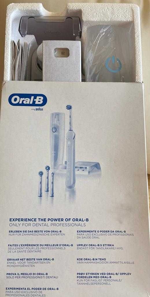 Kit Escova Elétrica ORAL-B Recarregável