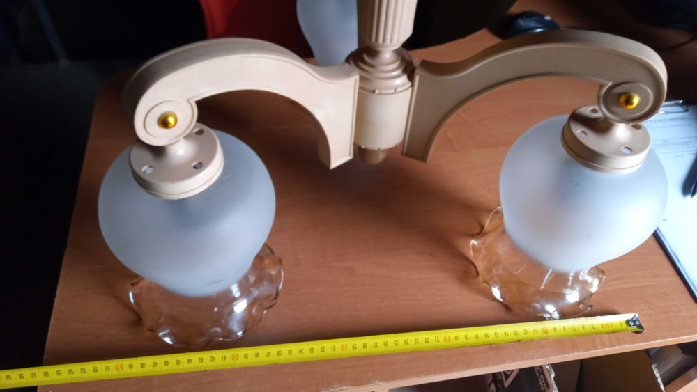 Люстра трех рожковая