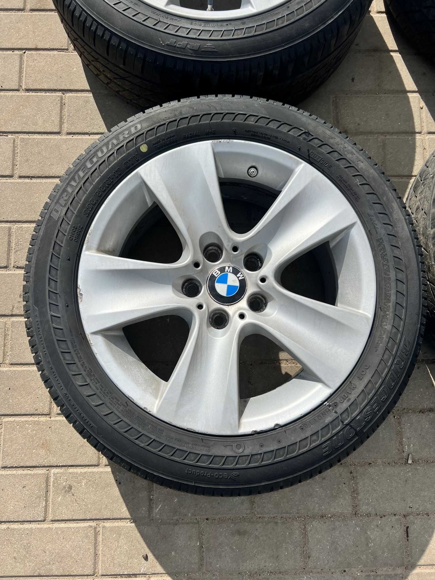 Alufelgi BMW Styling 327 5x120 17' 8JX17 ET30 225/55 R17 Lato