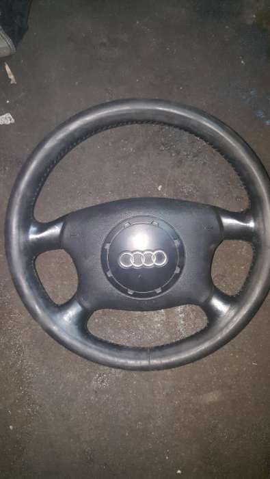 Kierownica audi a3 8L skorzana.