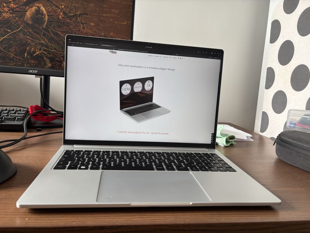 Tuxedo InfinityBook Pro Gen8 16 | LINUX