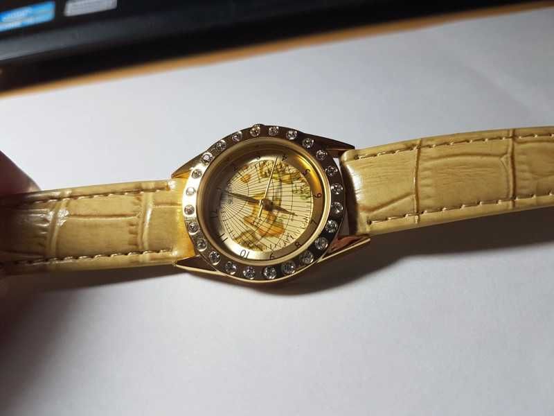 Zegarek damski Avon nowy prezent szybka wysyłka