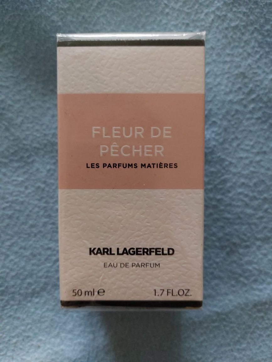 Na sprzedaż perfumy Karl Lagerferd "Fleur De Peche"
