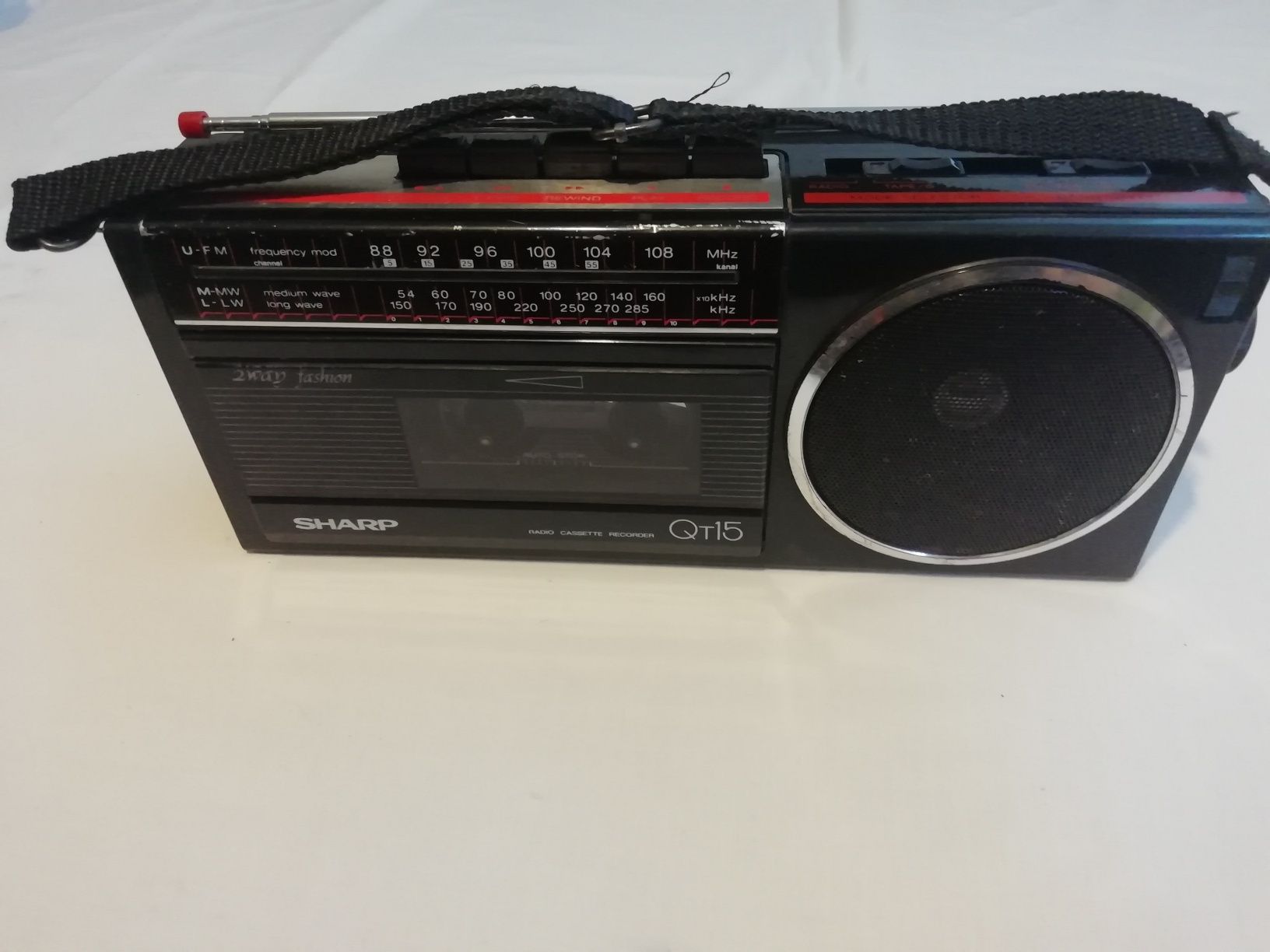 SHARP QT15 Radio Cassette Recorder cassetes