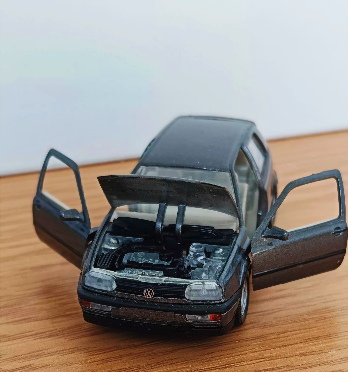 Golf VR6, zabawka, model Schabak 1:43, jak nowy