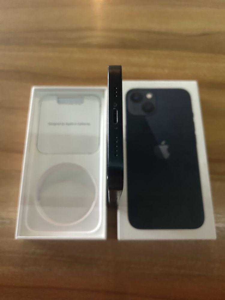 Продам IPhone 13 на 128 gb neverlock