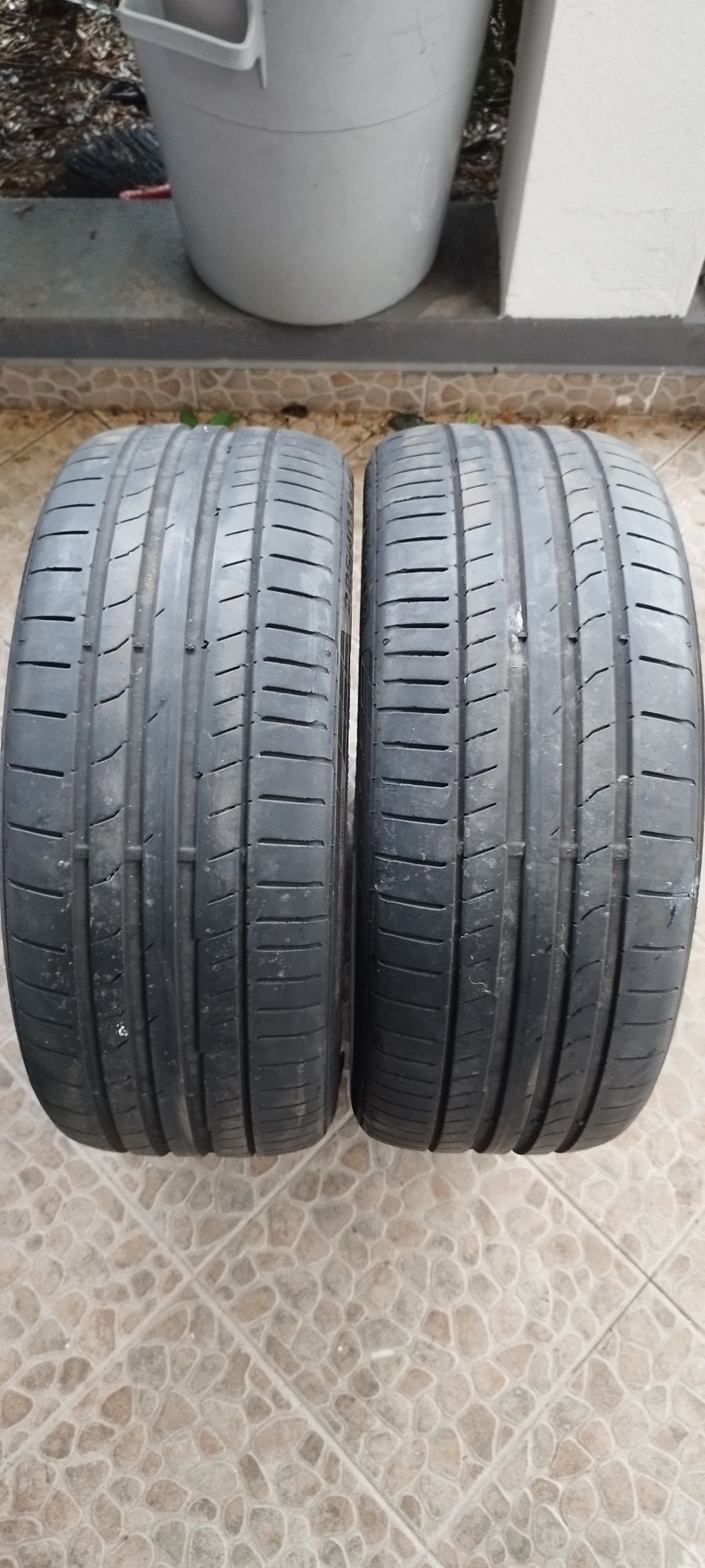 2 pneus Toyo proxes sport 265/35/18 igual a novos 2 225/40/18