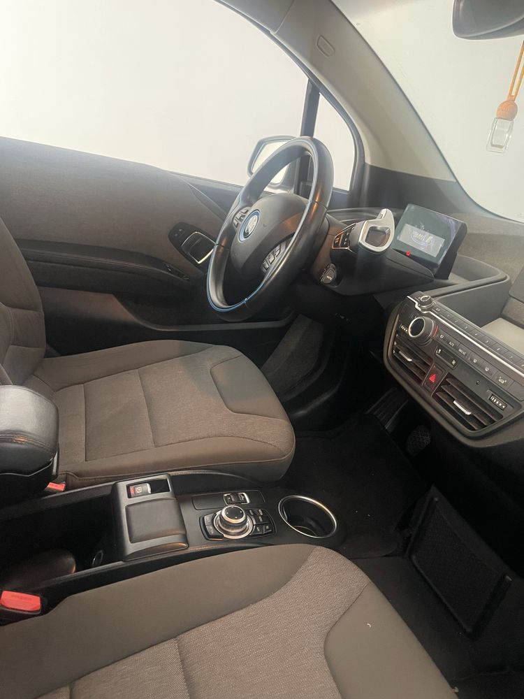 BMW i3 standard