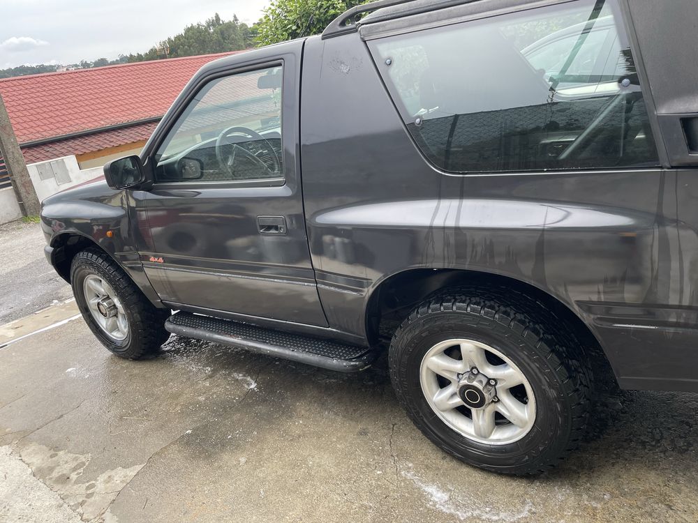 Opel Frontera A Sport 2.5