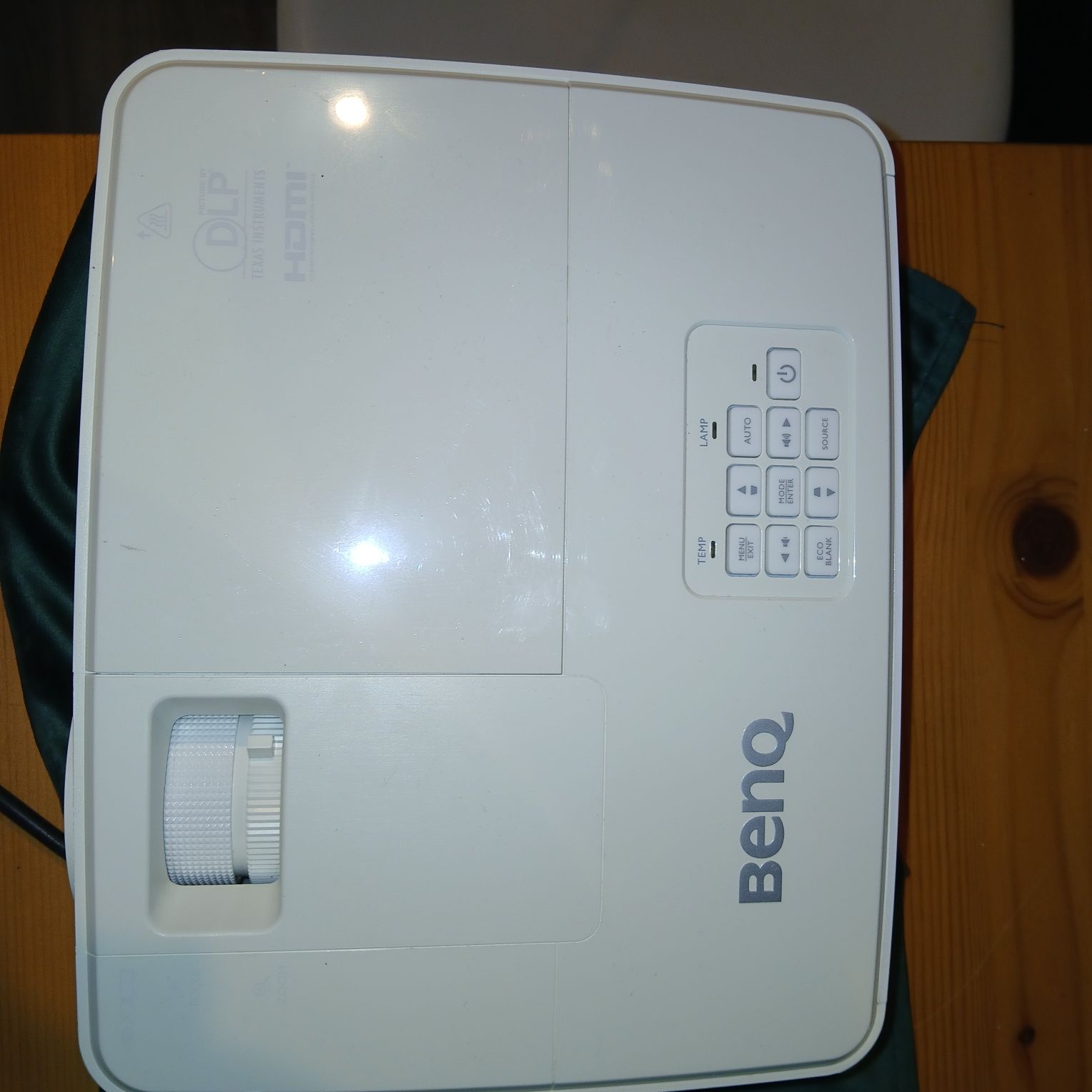 Rzutnik  BENQ bez pilota