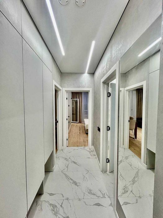 Продаж!!! 1 кімнатна квартира ЖК Варшавський Плюс низький поверх