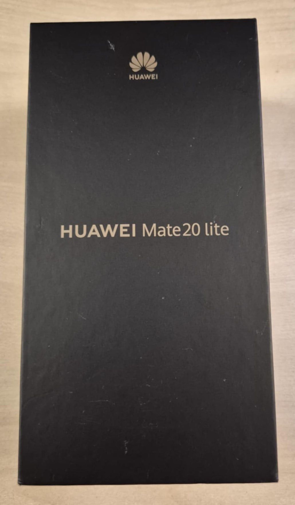Huawei Mate 20 Lite + Etui