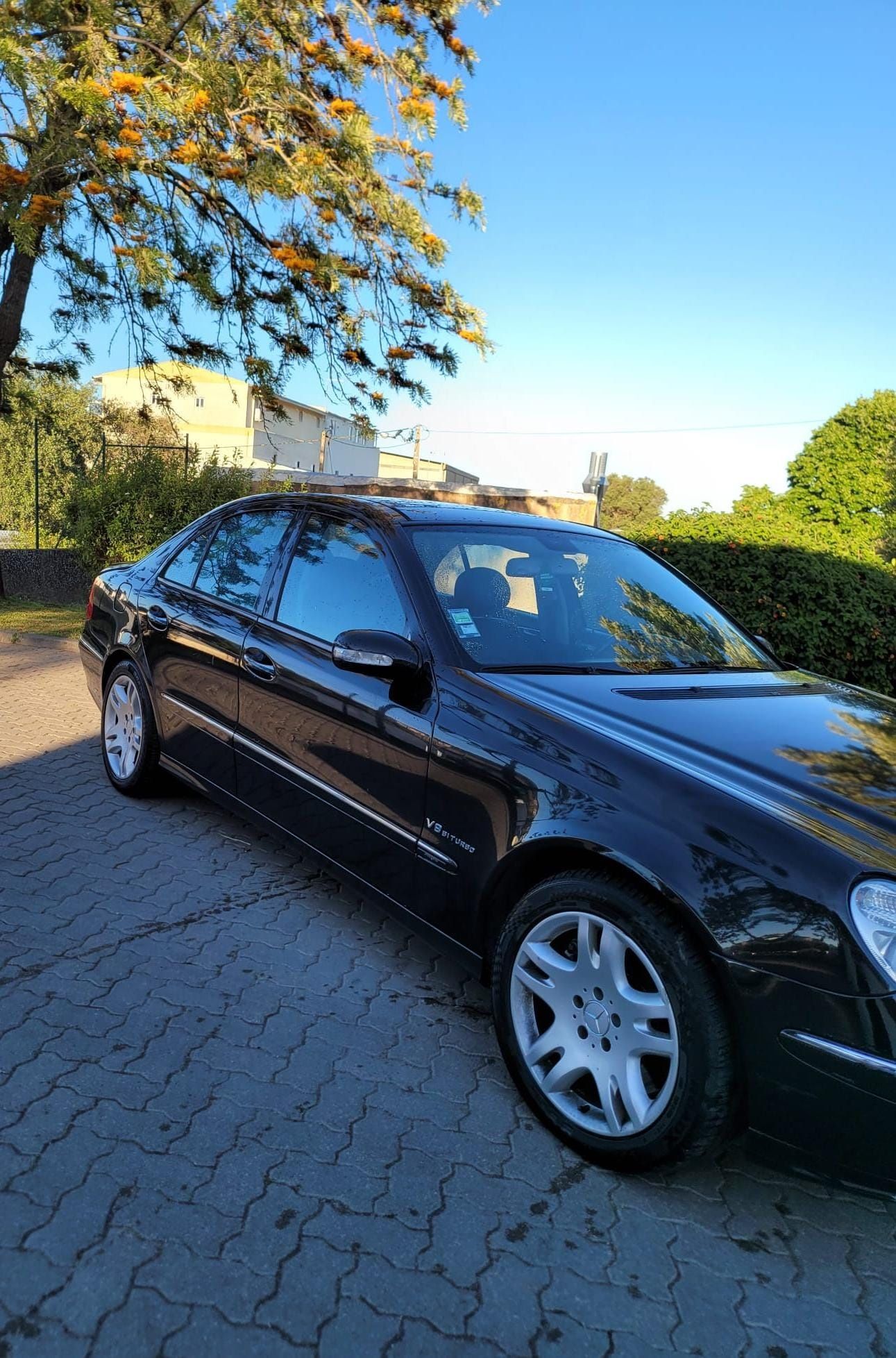 Mercedes E 420  V8 bi turbo