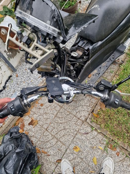 Honda pcx 125 acidentada