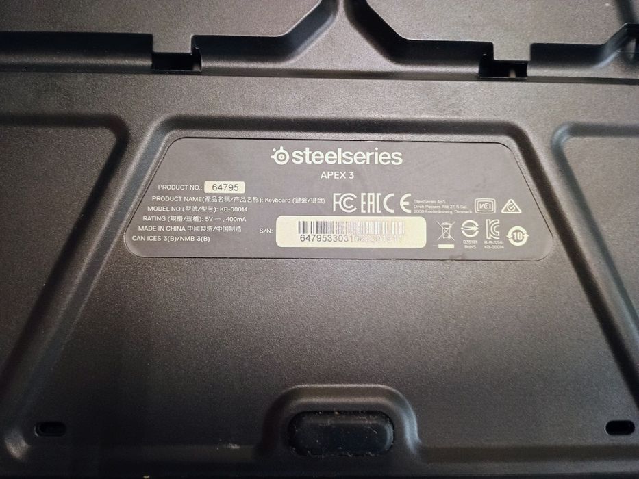 Klawiatura przewodowa steelseries apex