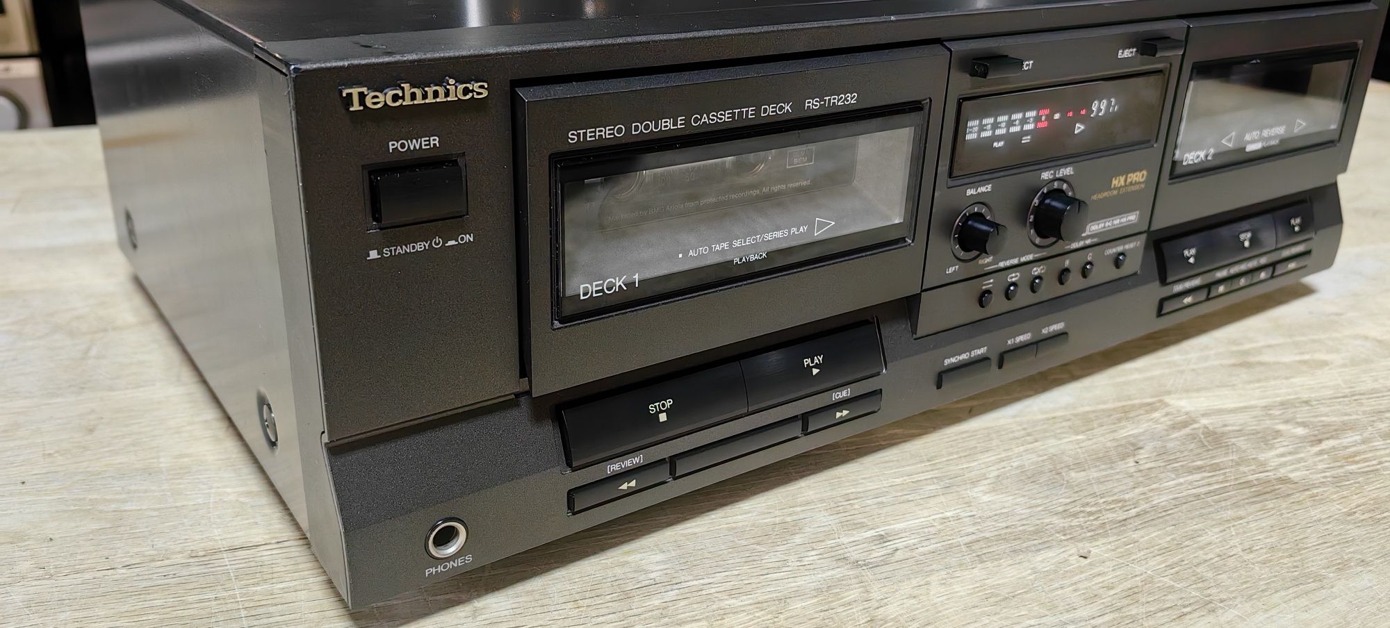 Касетний програвач Technics RS-TR232