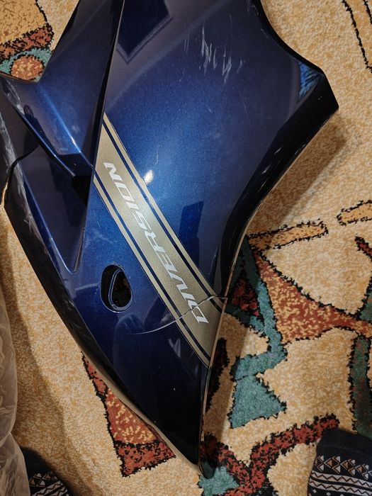 Yamaha pół owiewka lewa do diversion