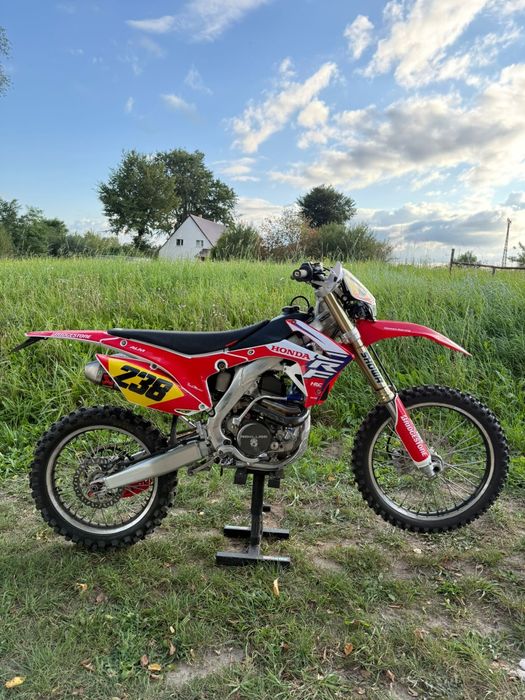 Honda CRF 250cc 2015 – zarejestrowana / Akrapovic / zawias enduro Bern